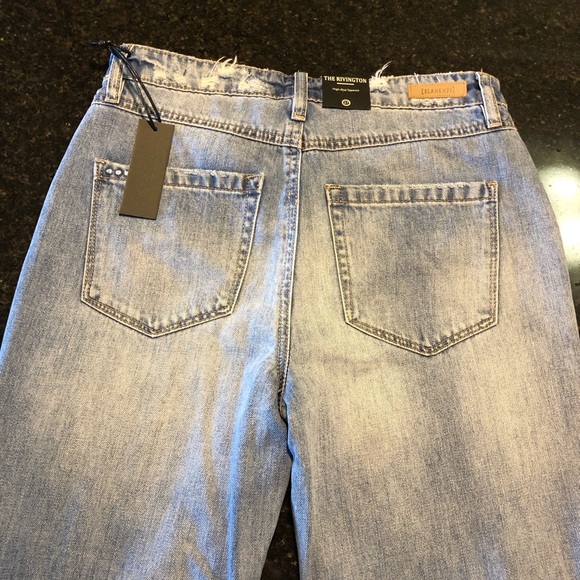 High Rise Destructed Jeans - Picture 5 of 9